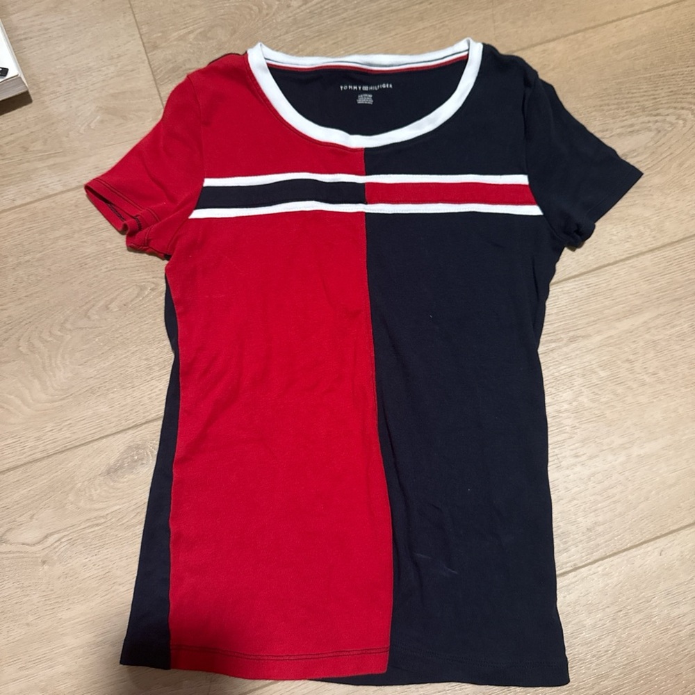 Tommy Hilfiger Red and Black Colorblock Tee